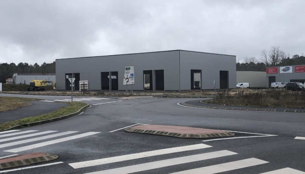 LARGE SYNERGY Architecte Bayonne Et Saint Julien En Born Boulangerie LE MEES – 3