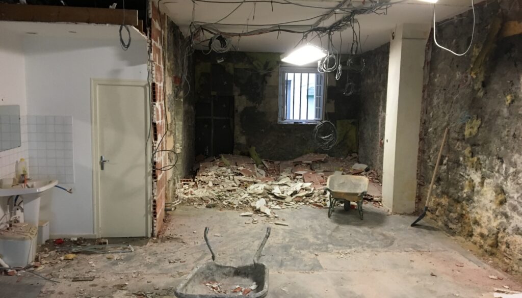 LARGE SYNERGY Architecte Bayonne Et Saint Julien En Born MAE 17 – 2