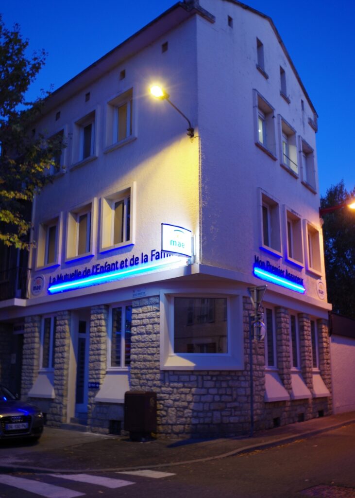 LARGE SYNERGY Architecte Bayonne Et Saint Julien En Born MAE 46 – 8