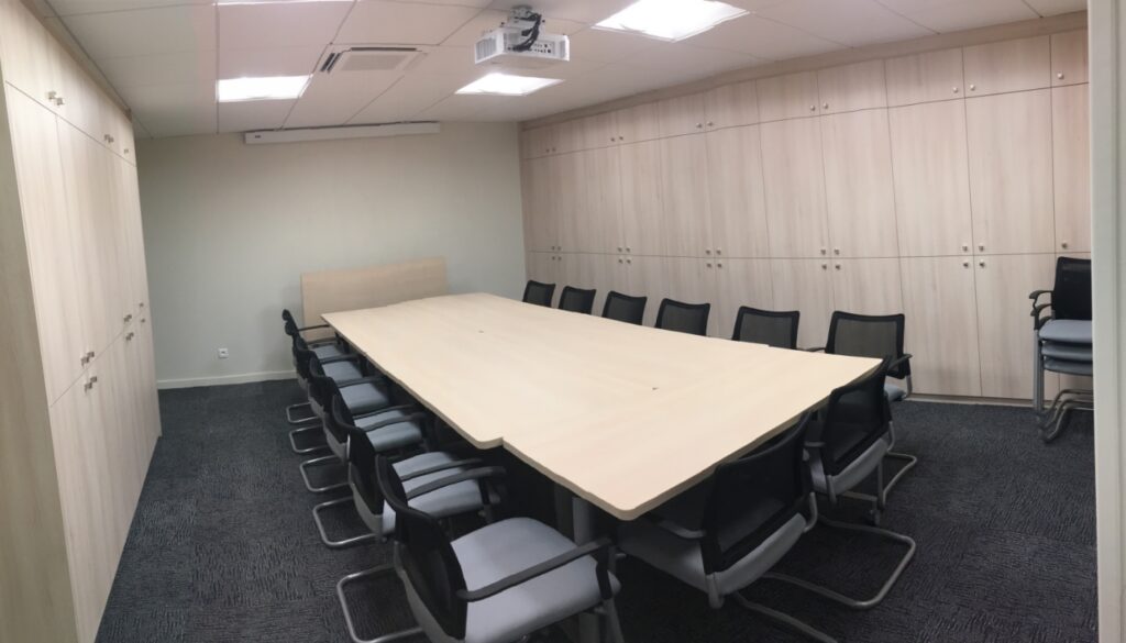 LARGE SYNERGY Architecte Bayonne Et Saint Julien En Born MAE 76 – 15