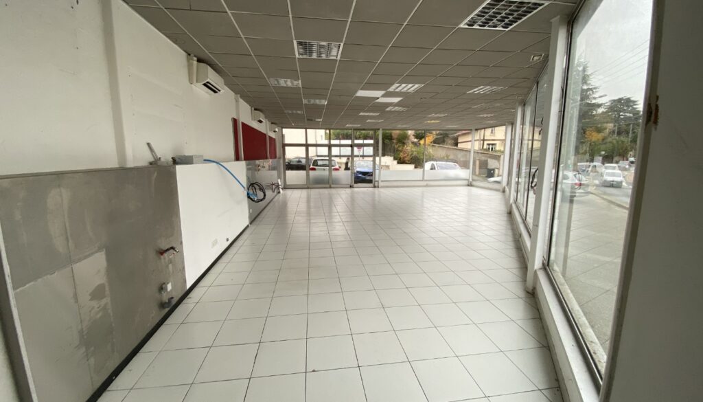 LARGE SYNERGY Architecte Bayonne Et Saint Julien En Born Pharma Caluire Prov – 4