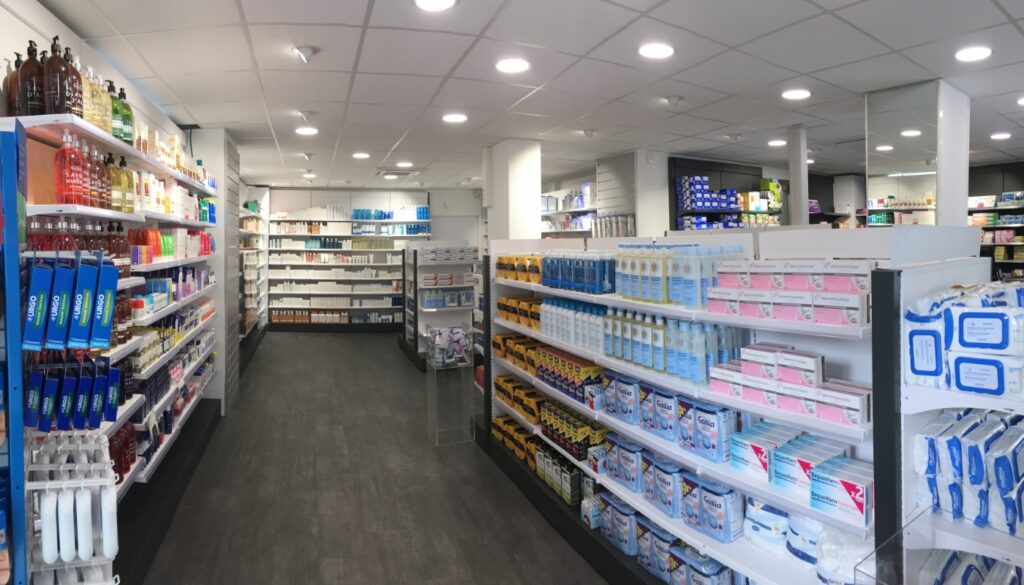 LARGE SYNERGY Architecte Bayonne Et Saint Julien En Born Pharma St Etienne – 4