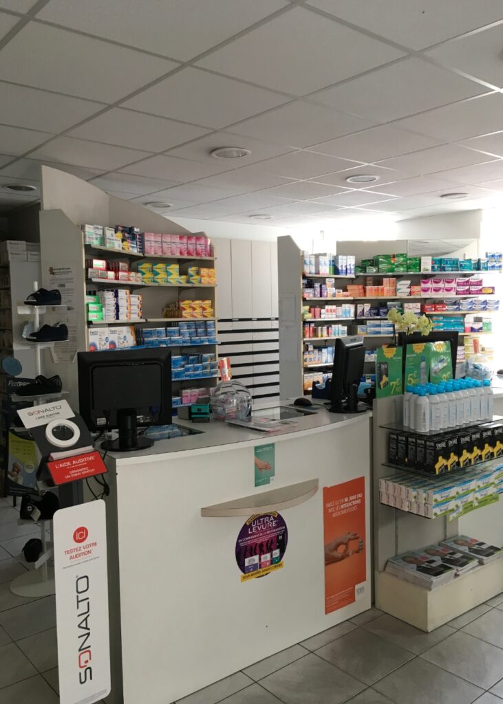 LARGE SYNERGY Architecte Bayonne Et Saint Julien En Born Pharma St Etienne – 5