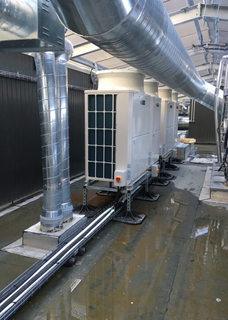 LARGE SYNERGY Architecte Bayonne Et Saint Julien En Born Steak N Shake Bassin – 22