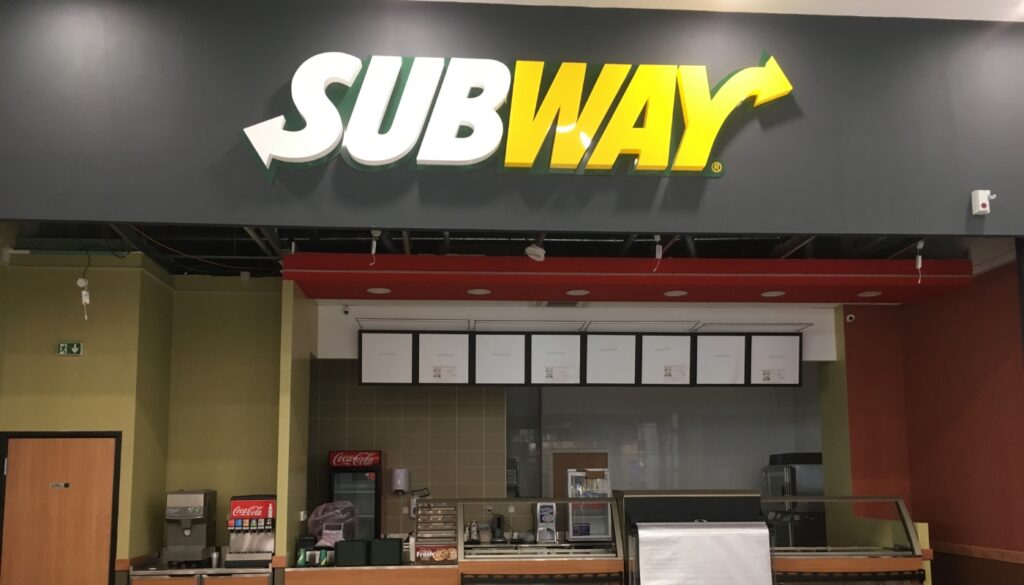 LARGE SYNERGY Architecte Bayonne Et Saint Julien En Born Subway Bayonne – 1