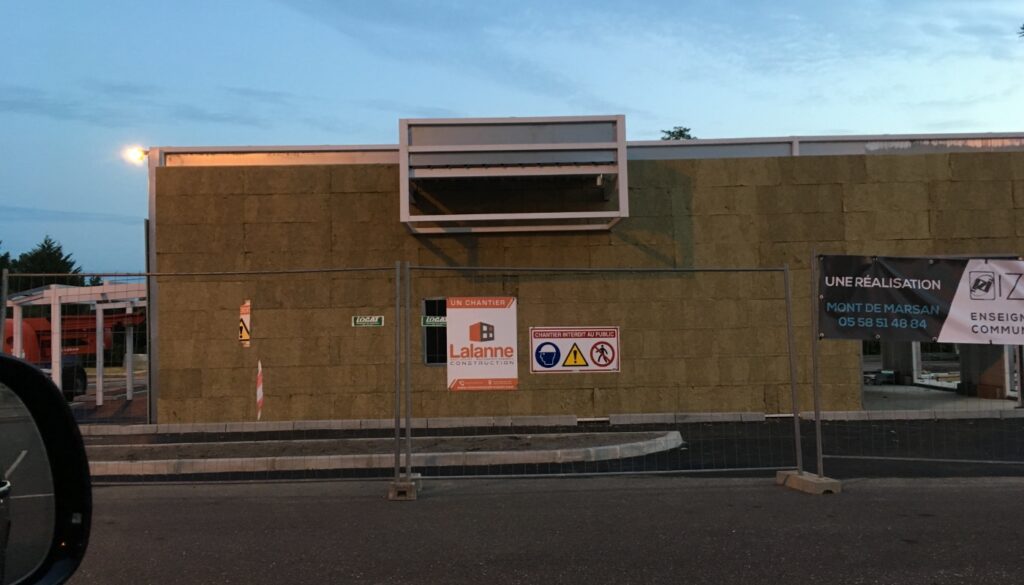 LARGE SYNERGY Architecte Bayonne Et Saint Julien En Born Subway Dax – 2