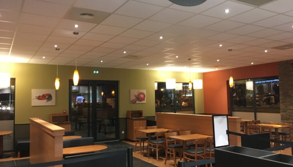 LARGE SYNERGY Architecte Bayonne Et Saint Julien En Born Subway Dax – 5