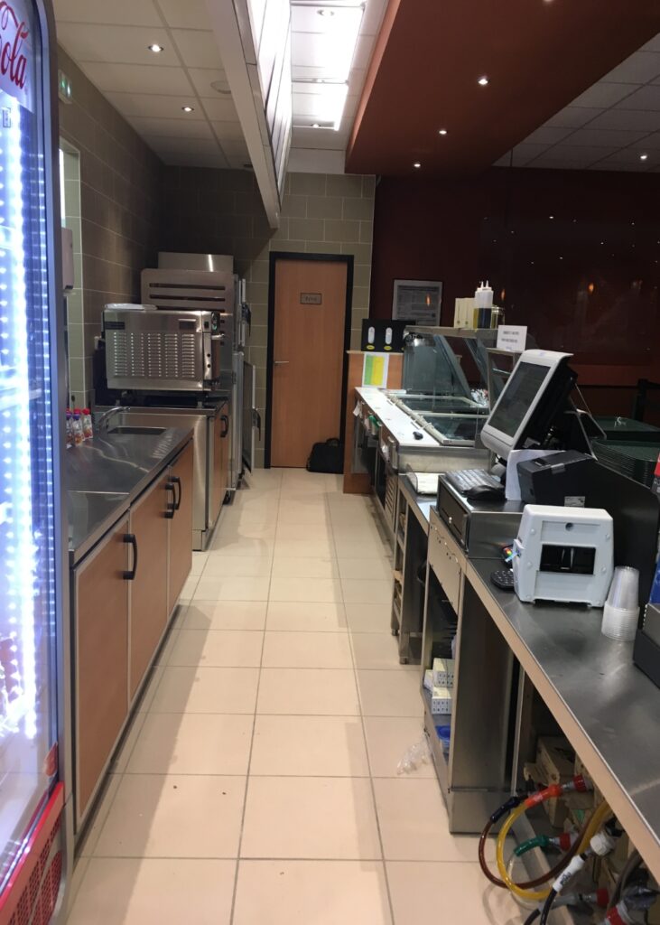 LARGE SYNERGY Architecte Bayonne Et Saint Julien En Born Subway Dax – 8